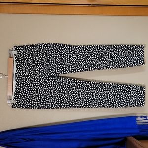 J. CREW Mercantile Crop Pants - Black and White Heart Pattern - Size 4